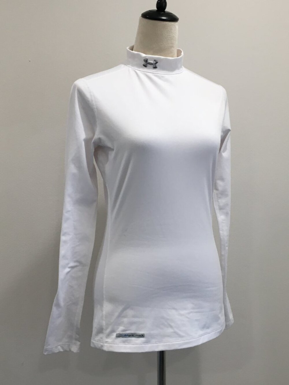 UNDER ARMOUR Long Sleeve  White COLD GEAR Mock Neck Activewear Pullover Shirt